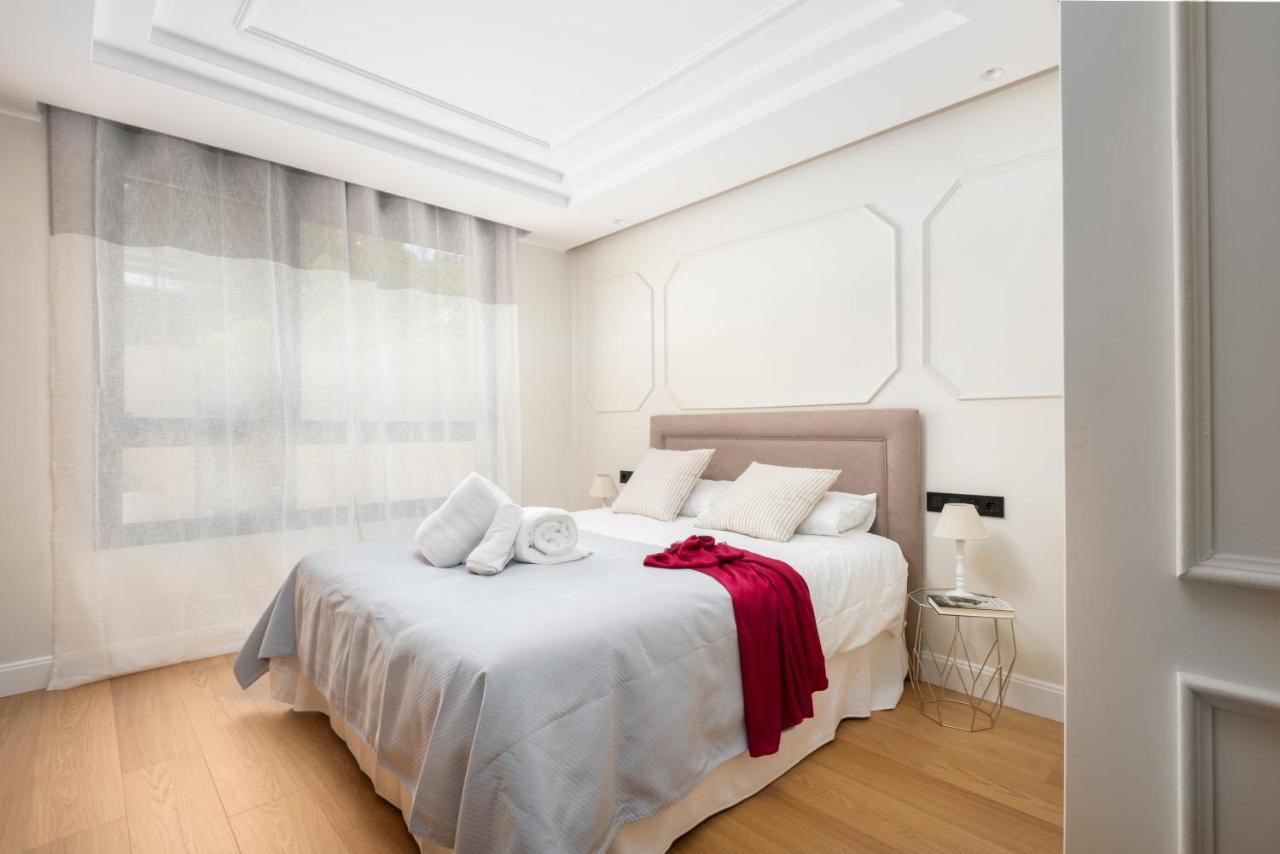 Apartamentos La Zagalilla Malaga Exterior photo